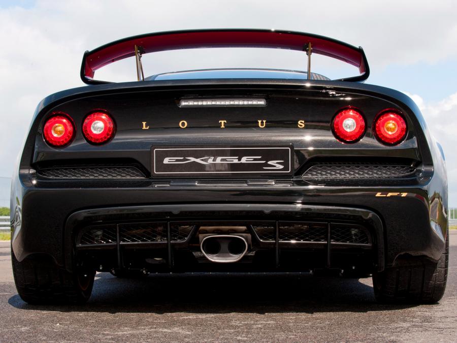  Lotus Exige S LF1 2014 года  (фото 6 из 58)